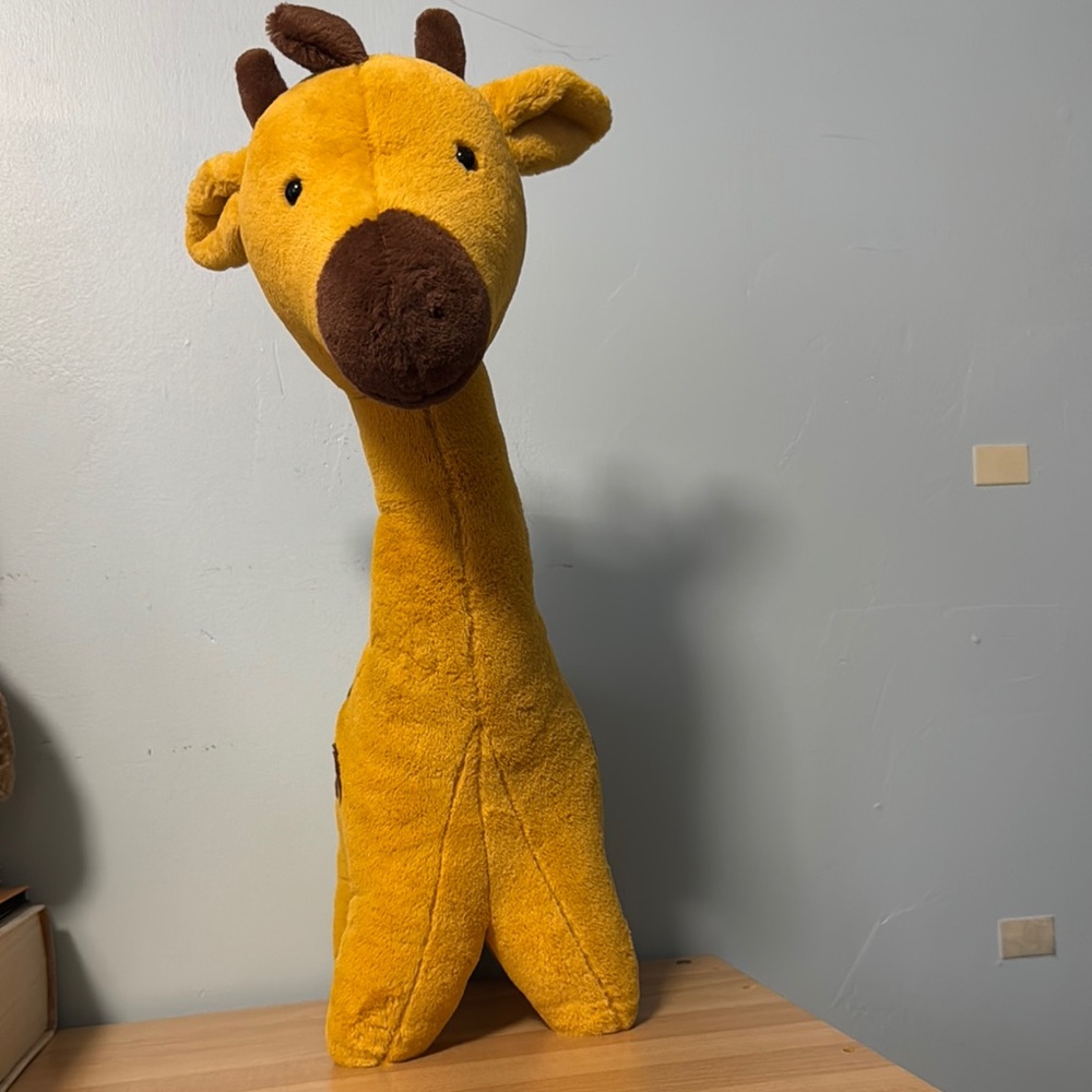 Jellycat Big Spottie Giraffe Stuffed Animal - Picture 3 of 3